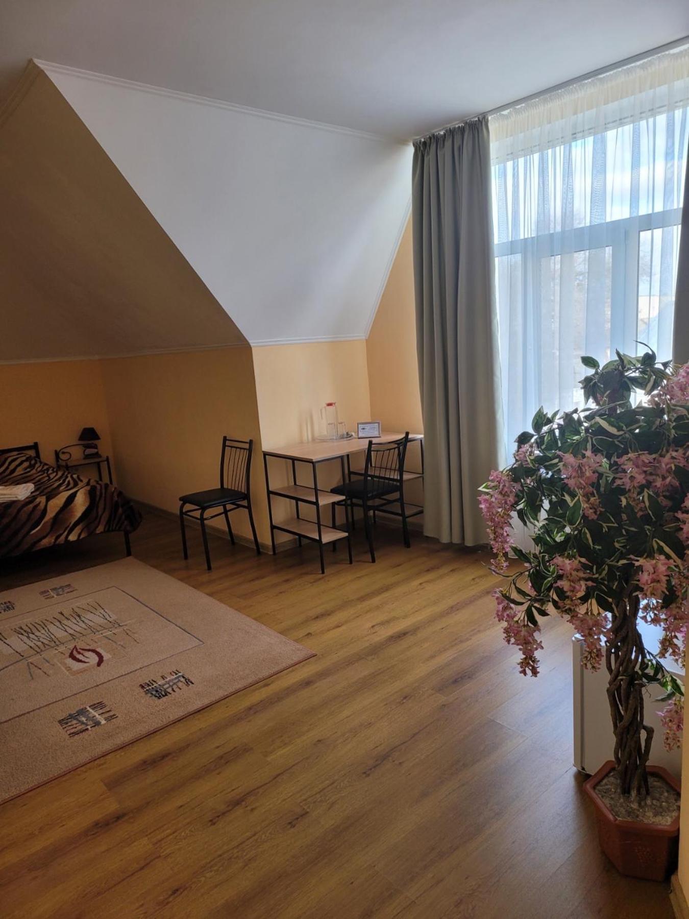 Vodnyi Mir Hotel Bilhorod-Dnistrovsʼkyy Екстериор снимка