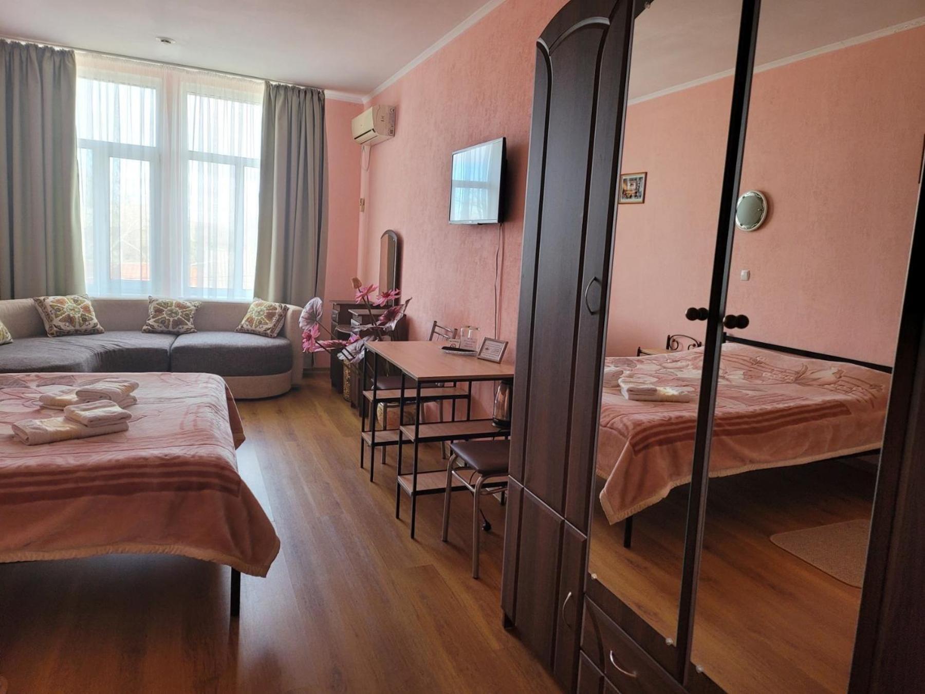 Vodnyi Mir Hotel Bilhorod-Dnistrovsʼkyy Екстериор снимка